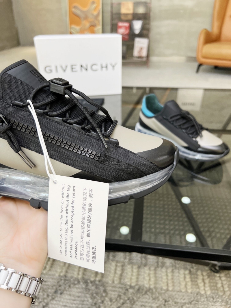 Givenchy Sneakers